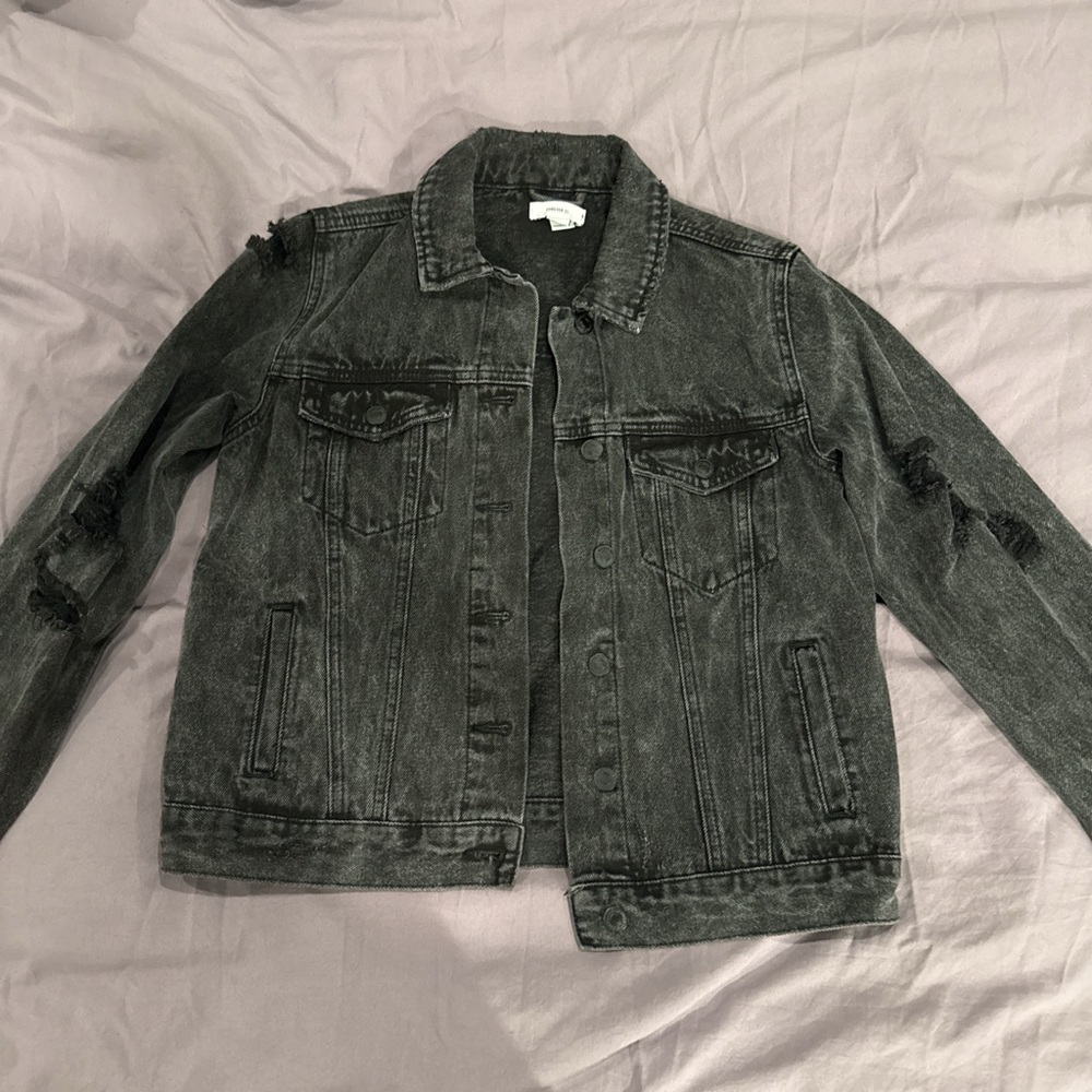 GRUNGE BLACK JEAN JACKET